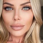 Amanda Mills - @amandamillsla - Instagram