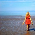 Mandi Mills - @backpackingeuro - Instagram