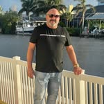 Armando Avila - @mandyavilab71 - Instagram