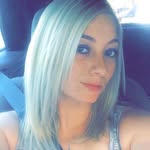 Amanda Bertrand - @amanda.bertrand.79 - Instagram