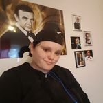 Mandy Bond - @mandy.bond.180 - Instagram