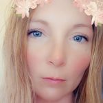 Mandy Wandrei - @mandycombs - Instagram