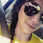 Mandy Comeaux - @mand33_10 - Instagram
