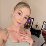 Mandy Crow - @mandycrow81 - Instagram