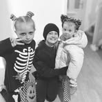 Mandy Dennis - Facebook