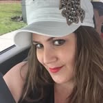 Amanda Deskins - @theartmakingdesk - Instagram
