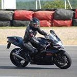 Mandy Ebert - @motosuzi - Instagram
