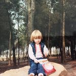 Mandy Elkins - @fluffytriscuit - Instagram
