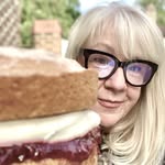 Mandy Francis I  Baker and Writer - @mandybakescake - Instagram