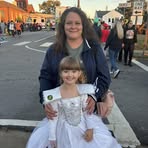 Mandi Holloway - Facebook