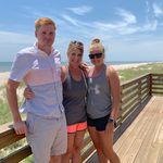 Mandy Holloway - @mandywalkerholloway - Instagram