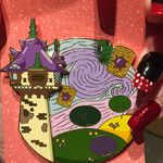 Mandy Holloway - @lovemypins19 - Instagram