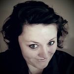Mandy Holverson - @mandyholvie - Instagram