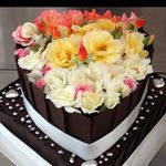 Amanda McEwen CelabrationCakes - @layers_upon_layers - Instagram