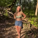 Mandy Moyer - @itsmandymoyer - Instagram