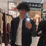 Logan Manivanh - @loganmanivanh - Instagram