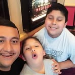 Manuel Ambriz - Facebook
