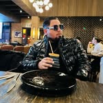 Meny Meddina - @manuelrobertomedina - Instagram
