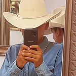Manuel Uresti - @char.ly2808 - Instagram