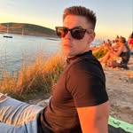 Manuel Valero Sarrias - @manuelvalero97 - Instagram