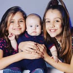 Gabriela, Manuela e Arthur - @gabimanuearthur - Instagram