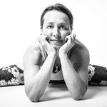 Manuela Elia Yoga Mudra - @manuela_elia_yoga_mudra - Instagram