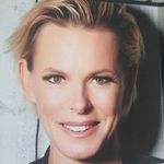 Manuelahalle - @manuhalle2020 - Instagram