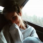 Manuela Jones - @manujoness - Instagram