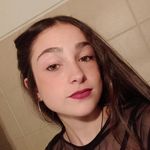 Manuela Jones - @manuujones - Instagram