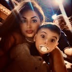 Manuela Lozano - Facebook