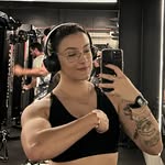 Manuela Marioto - @manuelamarioto - Instagram