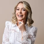 Manuela Mattos Santana - @dramanuelamattos - Instagram