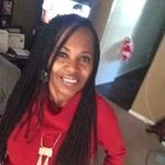 Manuela Moore - @manuelamoore - Instagram