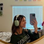 Manuela Moran - @manuelaaamorannie - Instagram