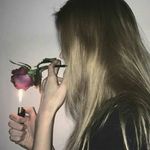 Manuela Walker Gomes - @manuelawalkergomes - Instagram