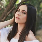 Mara Valle - @mara.valro - Instagram