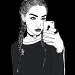 @marcellahood - Instagram