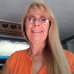 Marcella Roberts - @stainedglassanmore - Instagram