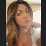 Marci Perez - @marciclosingsisters - Instagram