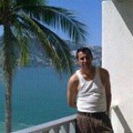 Marcos Menchaca - @maricos102577 - Instagram