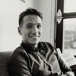 Marcus Lynn - @therealisttherapist - Instagram
