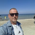 Marek Łoś - Facebook