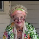 Margaret Apple - @mapple1208 - Instagram