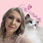 Margaret Tomanek - @mybutterflymargaret - Instagram