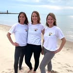 Leslie Carpenter, Margie Guzmán, Jami Compton - @bend.yoga - Instagram