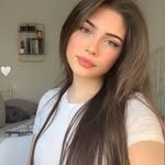 Margie Holt - @margi_eholt - Instagram