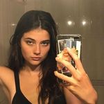 Banks - @margot.banks.brooks - Instagram