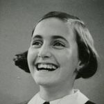 Memorial/Fan account - @margot.frank - Instagram