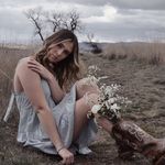 Margot Cross - @margot.cross - Instagram