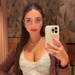 Margot - @margotlevy_ - Instagram